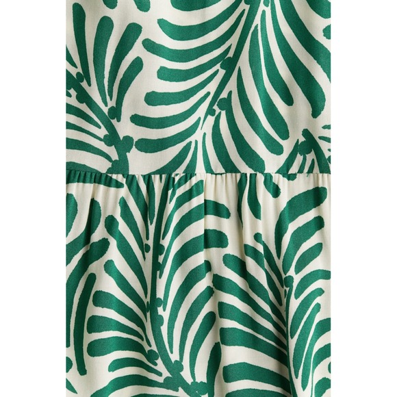 H&M Green Leaf Print Tiered Maxi Shirt Dress Women's Size S Boho Vacation Resort - Picture 11 of 11